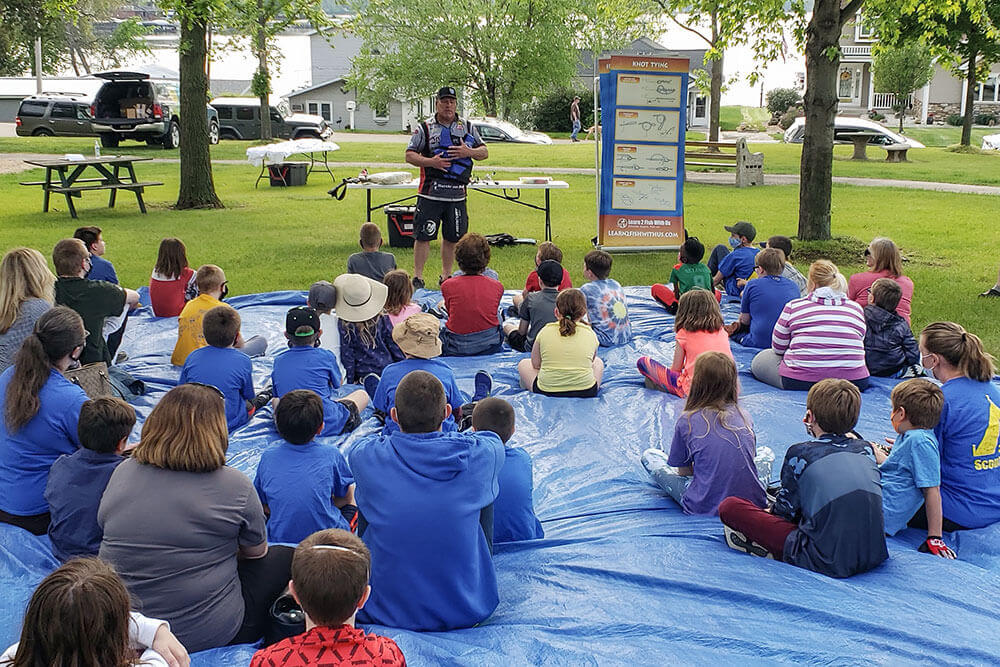 Kids fishing clinic Learn 2 Fish With Us Wisconsin